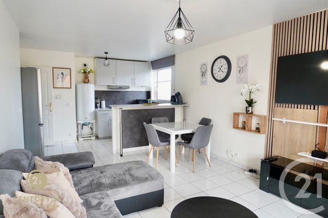 Appartement F3 à vendre - 3 pièces - 64,27 m2 - Montevrain - 77 - ILE-DE-FRANCE