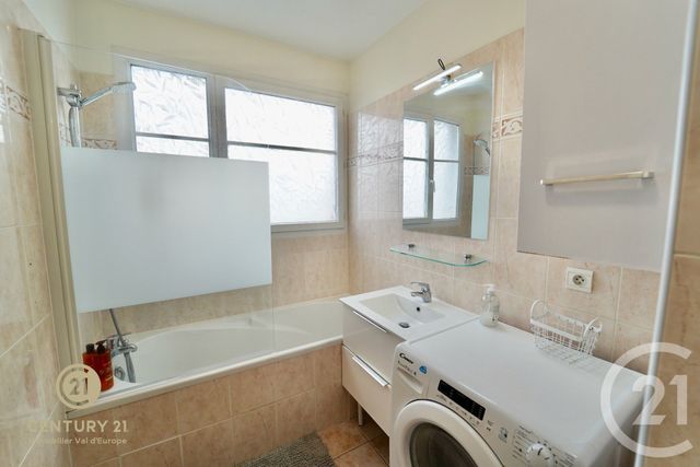 Appartement F3 à vendre - 3 pièces - 64,27 m2 - Montevrain - 77 - ILE-DE-FRANCE