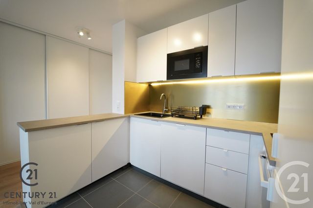 Appartement F3 &agrave; louer - 3 pi&egrave;ces - 63,40 m2 - Serris - 77 - ILE-DE-FRANCE