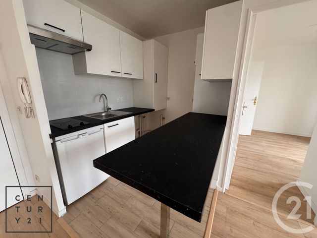 Appartement &agrave; louer - 2 pi&egrave;ces - 38,38 m2 - Serris - 77 - ILE-DE-FRANCE
