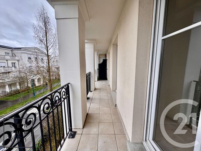 Appartement &agrave; louer - 2 pi&egrave;ces - 38,38 m2 - Serris - 77 - ILE-DE-FRANCE