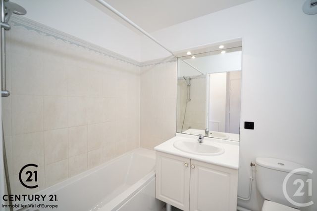 Appartement F2 &agrave; louer - 2 pi&egrave;ces - 44,16 m2 - Serris - 77 - ILE-DE-FRANCE