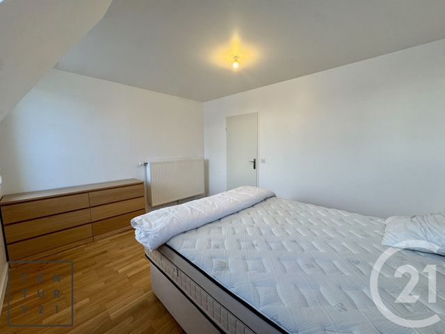 Appartement F4 &agrave; louer - 4 pi&egrave;ces - 85,10 m2 - Serris - 77 - ILE-DE-FRANCE