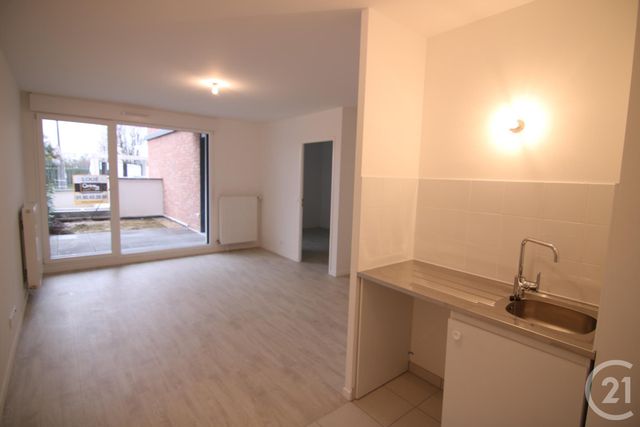 Appartement F2 &agrave; louer - 2 pi&egrave;ces - 43,80 m2 - Noisiel - 77 - ILE-DE-FRANCE