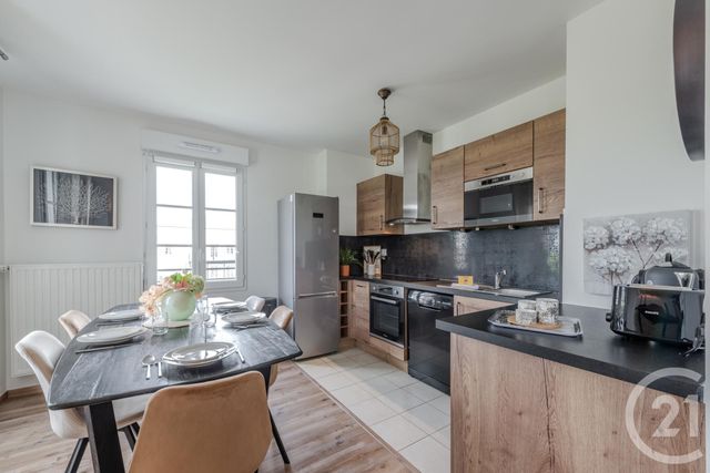 Appartement F3 &agrave; louer - 3 pi&egrave;ces - 70,08 m2 - Serris - 77 - ILE-DE-FRANCE