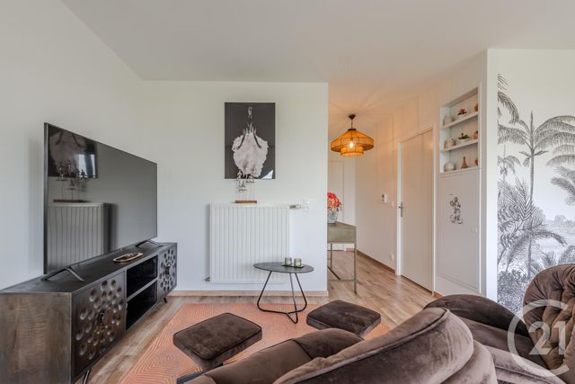 Appartement F3 &agrave; louer - 3 pi&egrave;ces - 70,08 m2 - Serris - 77 - ILE-DE-FRANCE