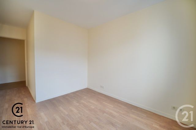 Appartement F4 &agrave; vendre - 4 pi&egrave;ces - 84,40 m2 - Serris - 77 - ILE-DE-FRANCE
