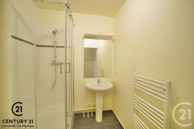 Appartement F4 &agrave; vendre - 4 pi&egrave;ces - 84,40 m2 - Serris - 77 - ILE-DE-FRANCE