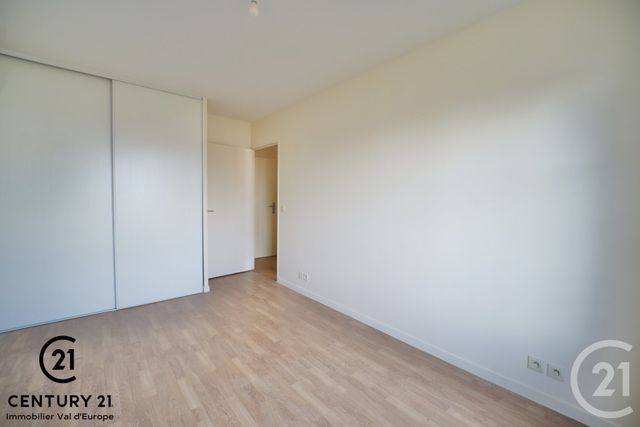 Appartement F4 &agrave; vendre - 4 pi&egrave;ces - 84,40 m2 - Serris - 77 - ILE-DE-FRANCE