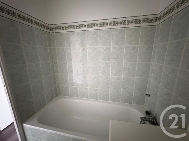 Appartement F4 &agrave; vendre - 4 pi&egrave;ces - 84 m2 - Serris - 77 - ILE-DE-FRANCE