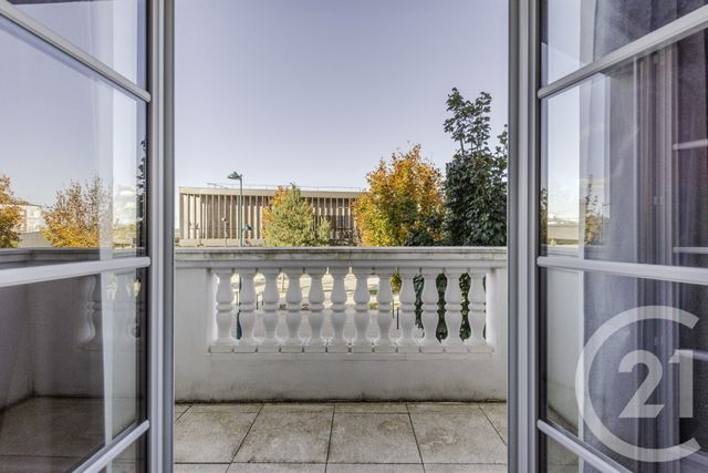 Appartement F2 &agrave; louer - 2 pi&egrave;ces - 39,80 m2 - Serris - 77 - ILE-DE-FRANCE