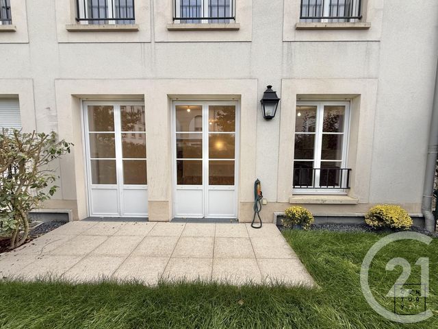 Appartement F3 &agrave; louer - 3 pi&egrave;ces - 71,40 m2 - Serris - 77 - ILE-DE-FRANCE