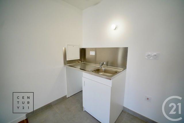 Appartement F4 &agrave; vendre - 4 pi&egrave;ces - 77,97 m2 - Serris - 77 - ILE-DE-FRANCE
