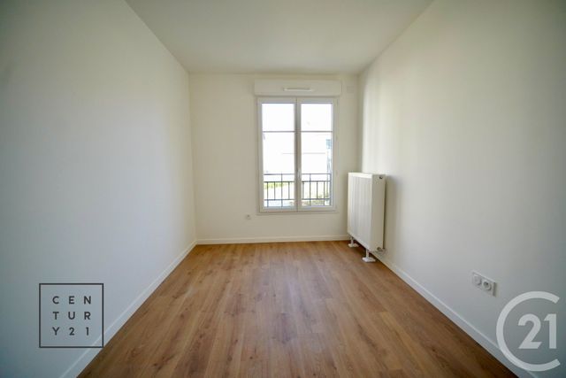 Appartement F4 &agrave; vendre - 4 pi&egrave;ces - 77,97 m2 - Serris - 77 - ILE-DE-FRANCE