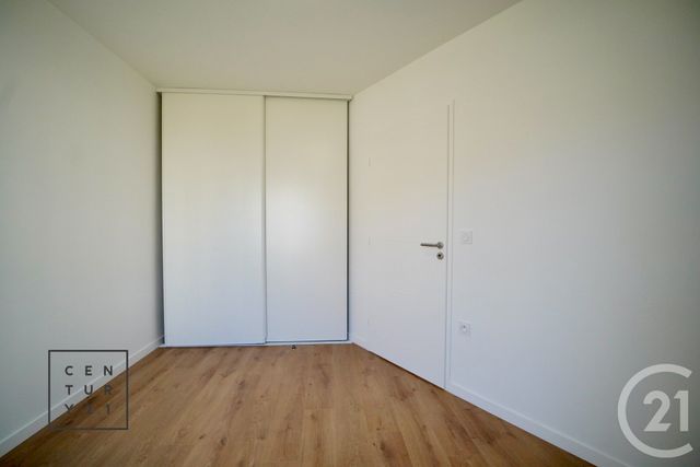 Appartement F4 &agrave; vendre - 4 pi&egrave;ces - 77,97 m2 - Serris - 77 - ILE-DE-FRANCE