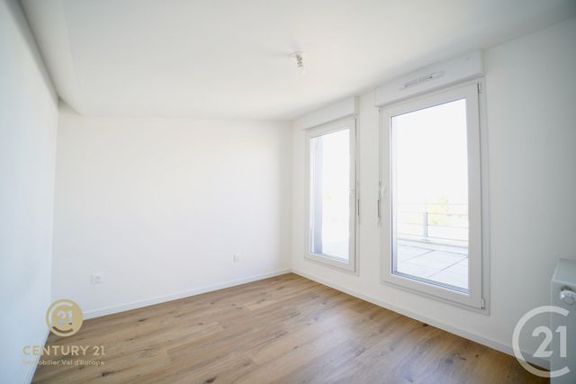 Appartement F4 &agrave; vendre - 4 pi&egrave;ces - 78,81 m2 - Serris - 77 - ILE-DE-FRANCE