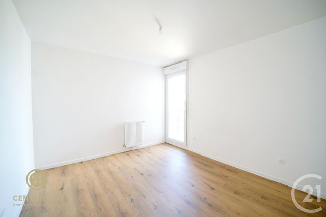 Appartement F4 &agrave; vendre - 4 pi&egrave;ces - 78,81 m2 - Serris - 77 - ILE-DE-FRANCE