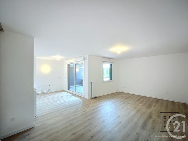 Appartement F3 &agrave; louer - 3 pi&egrave;ces - 67,80 m2 - Chessy - 77 - ILE-DE-FRANCE