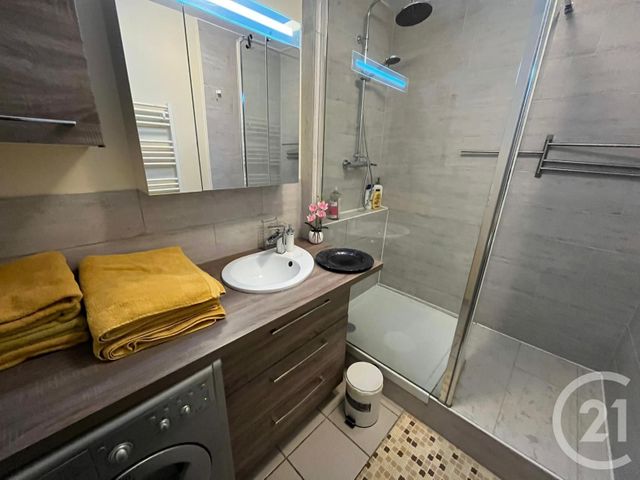 Appartement F3 &agrave; louer - 3 pi&egrave;ces - 63,63 m2 - Serris - 77 - ILE-DE-FRANCE