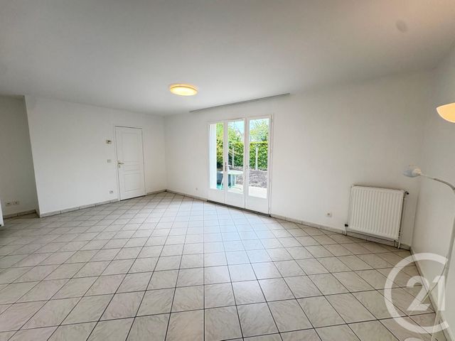 Maison &agrave; louer - 5 pi&egrave;ces - 116 m2 - Chanteloup En Brie - 77 - ILE-DE-FRANCE