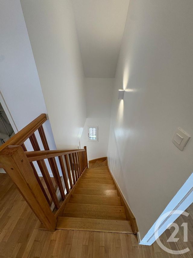 Maison &agrave; louer - 5 pi&egrave;ces - 116 m2 - Chanteloup En Brie - 77 - ILE-DE-FRANCE
