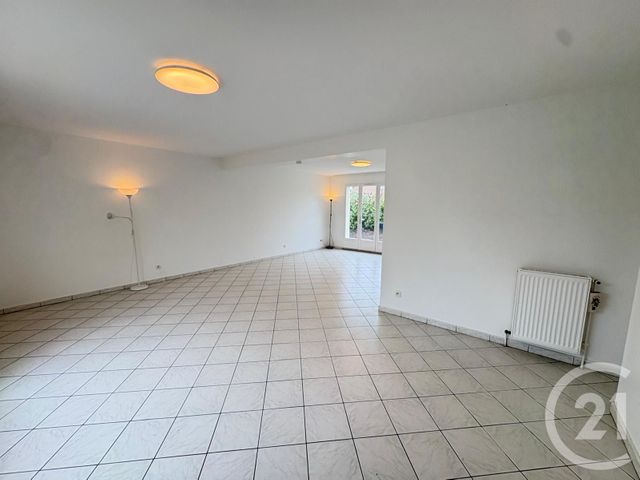 Maison &agrave; louer - 5 pi&egrave;ces - 116 m2 - Chanteloup En Brie - 77 - ILE-DE-FRANCE