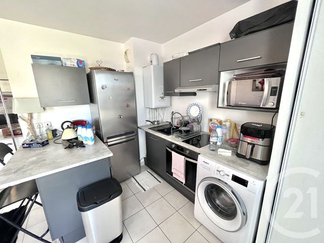 Appartement F1 &agrave; louer - 1 pi&egrave;ce - 30,01 m2 - Chanteloup En Brie - 77 - ILE-DE-FRANCE
