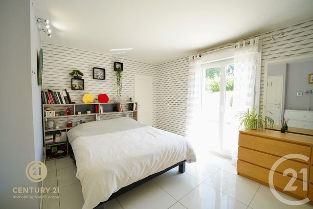 Maison &agrave; vendre - 5 pi&egrave;ces - 164 m2 - Magny Le Hongre - 77 - ILE-DE-FRANCE