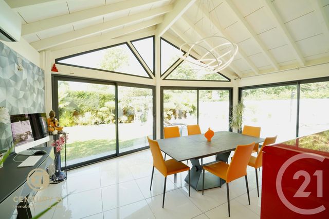 Maison &agrave; vendre - 5 pi&egrave;ces - 164 m2 - Magny Le Hongre - 77 - ILE-DE-FRANCE
