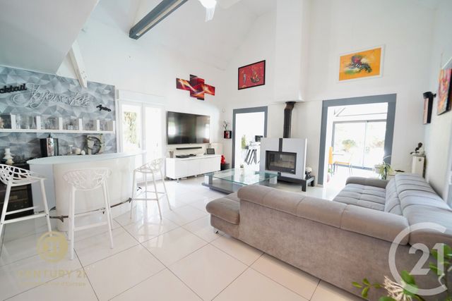 Maison &agrave; vendre - 5 pi&egrave;ces - 164 m2 - Magny Le Hongre - 77 - ILE-DE-FRANCE