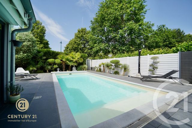 Maison &agrave; vendre - 5 pi&egrave;ces - 164 m2 - Magny Le Hongre - 77 - ILE-DE-FRANCE