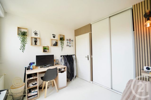 Maison &agrave; vendre - 5 pi&egrave;ces - 164 m2 - Magny Le Hongre - 77 - ILE-DE-FRANCE