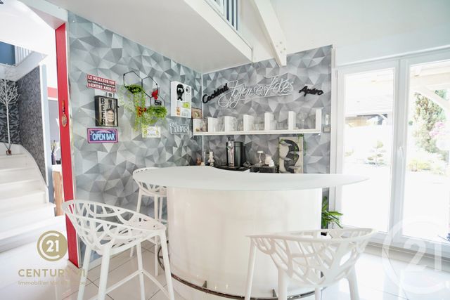 Maison &agrave; vendre - 5 pi&egrave;ces - 164 m2 - Magny Le Hongre - 77 - ILE-DE-FRANCE