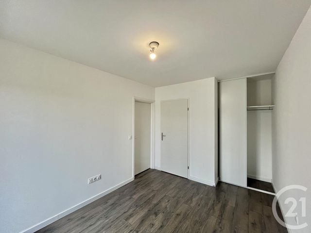 Appartement F3 &agrave; louer - 3 pi&egrave;ces - 62 m2 - Serris - 77 - ILE-DE-FRANCE