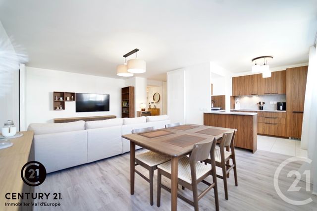 Appartement F4 &agrave; louer - 4 pi&egrave;ces - 95,30 m2 - Chessy - 77 - ILE-DE-FRANCE