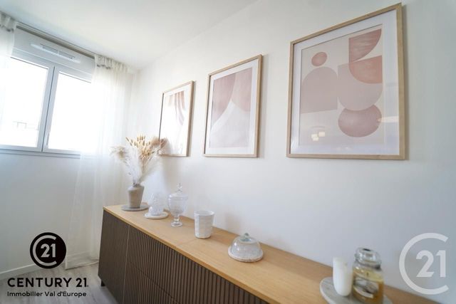 Appartement F4 &agrave; louer - 4 pi&egrave;ces - 95,30 m2 - Chessy - 77 - ILE-DE-FRANCE