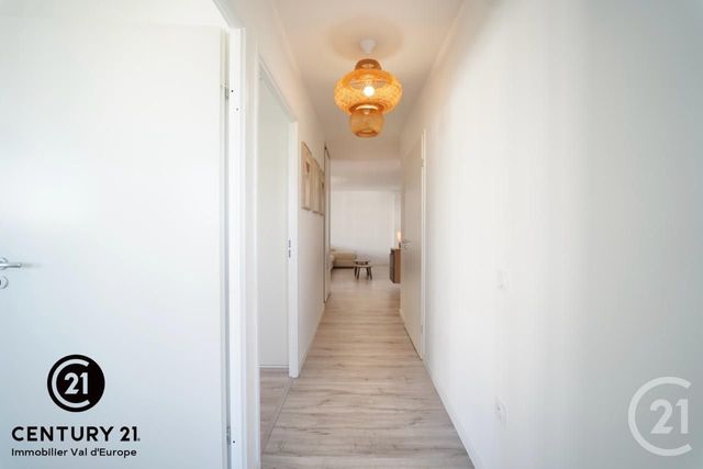 Appartement F4 &agrave; louer - 4 pi&egrave;ces - 95,30 m2 - Chessy - 77 - ILE-DE-FRANCE