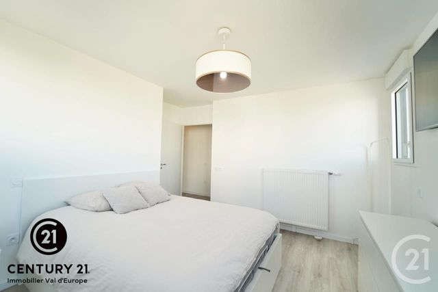 Appartement F4 &agrave; louer - 4 pi&egrave;ces - 95,30 m2 - Chessy - 77 - ILE-DE-FRANCE