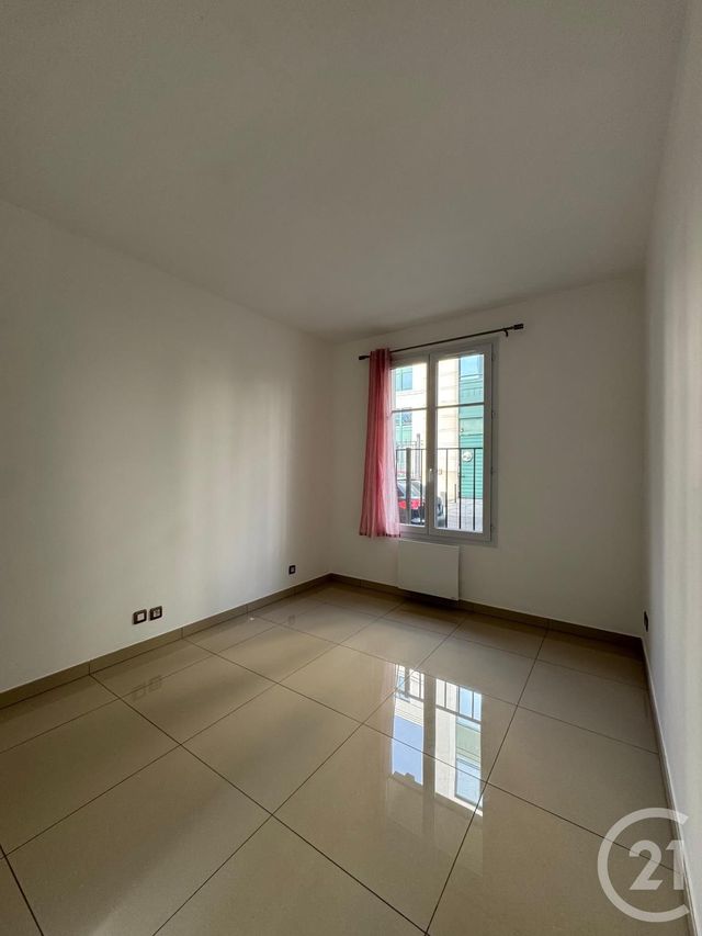 Appartement F3 &agrave; louer - 3 pi&egrave;ces - 66,09 m2 - Chessy - 77 - ILE-DE-FRANCE