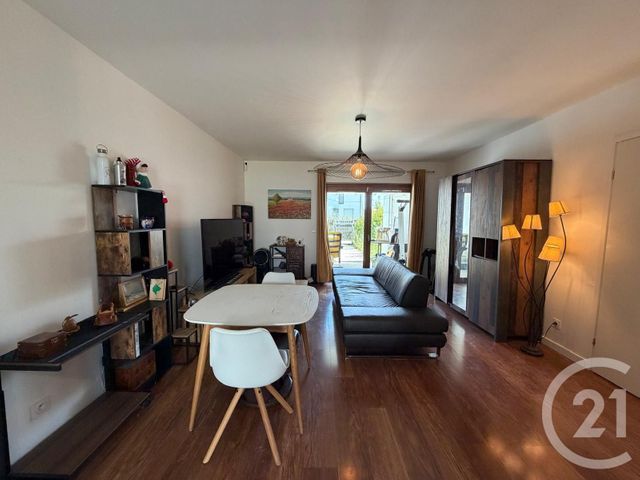 Appartement F3 &agrave; vendre - 3 pi&egrave;ces - 61,71 m2 - Montevrain - 77 - ILE-DE-FRANCE