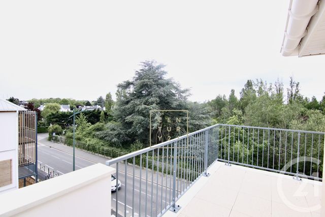 Appartement F4 &agrave; louer - 4 pi&egrave;ces - 77,60 m2 - Ozoir La Ferriere - 77 - ILE-DE-FRANCE