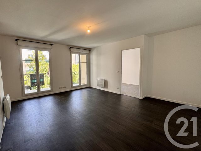 Appartement F3 &agrave; louer - 3 pi&egrave;ces - 66,13 m2 - Serris - 77 - ILE-DE-FRANCE