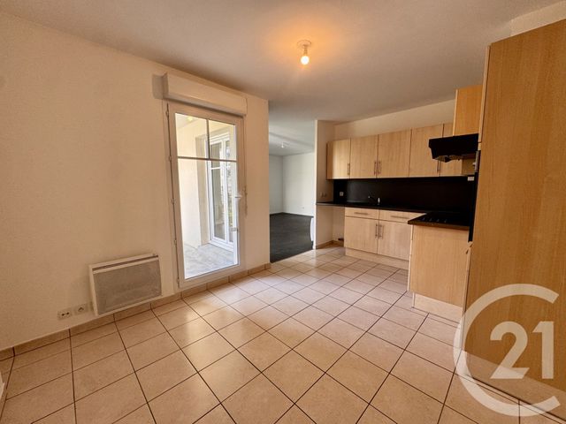 Appartement F3 &agrave; louer - 3 pi&egrave;ces - 66,13 m2 - Serris - 77 - ILE-DE-FRANCE