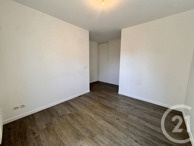 Appartement F3 &agrave; louer - 3 pi&egrave;ces - 66,13 m2 - Serris - 77 - ILE-DE-FRANCE