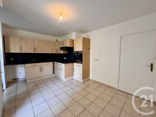 Appartement F3 &agrave; louer - 3 pi&egrave;ces - 66,13 m2 - Serris - 77 - ILE-DE-FRANCE