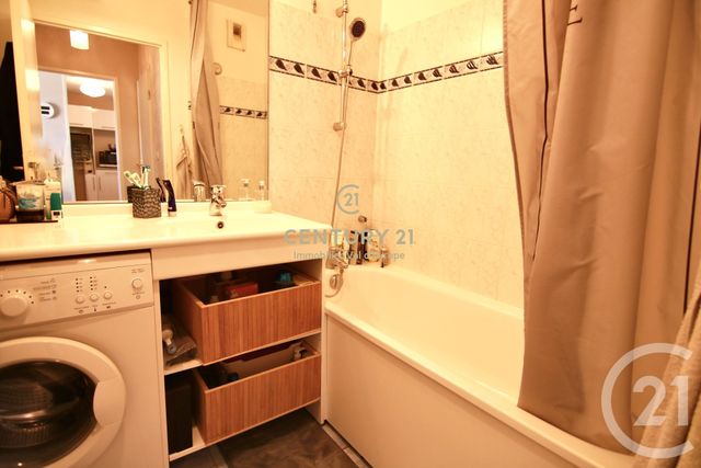 Appartement F2 &agrave; louer - 2 pi&egrave;ces - 44,08 m2 - Serris - 77 - ILE-DE-FRANCE