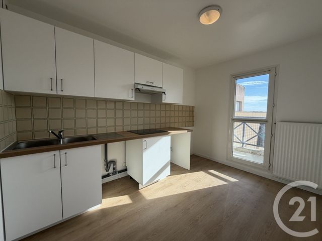 Appartement F4 &agrave; louer - 4 pi&egrave;ces - 82,17 m2 - Lognes - 77 - ILE-DE-FRANCE