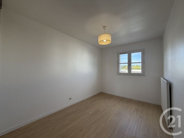 Appartement F4 &agrave; louer - 4 pi&egrave;ces - 82,17 m2 - Lognes - 77 - ILE-DE-FRANCE