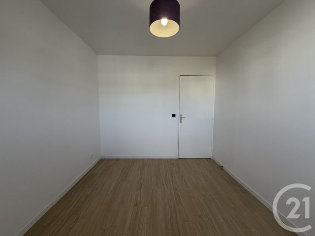 Appartement F4 &agrave; louer - 4 pi&egrave;ces - 82,17 m2 - Lognes - 77 - ILE-DE-FRANCE