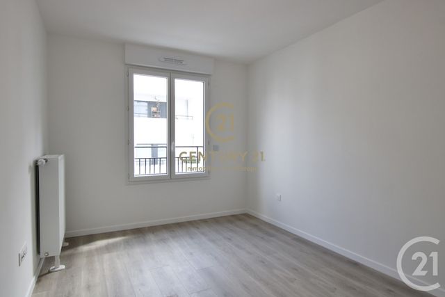 Appartement F4 &agrave; louer - 4 pi&egrave;ces - 83,15 m2 - Chessy - 77 - ILE-DE-FRANCE